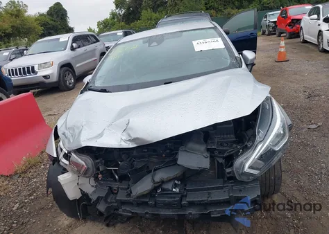 2021 Nissan Versa Sv Xtronic Cvt z USA, uszkodzony, nr VIN 3N1CN8EV2ML863783